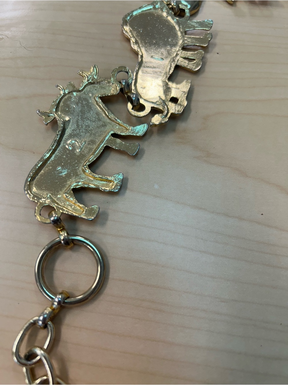 Gold toned Noah’s Ark Animal pairs Charm Link belt - Picture 5 of 8